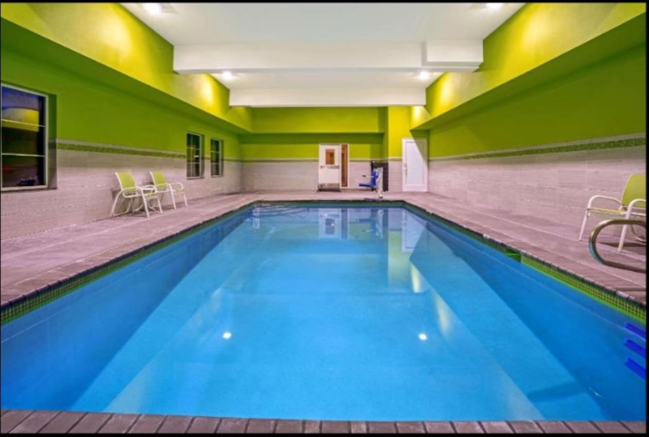 La Quinta By Wyndham Tumwater - Olympia Hotel Exterior photo