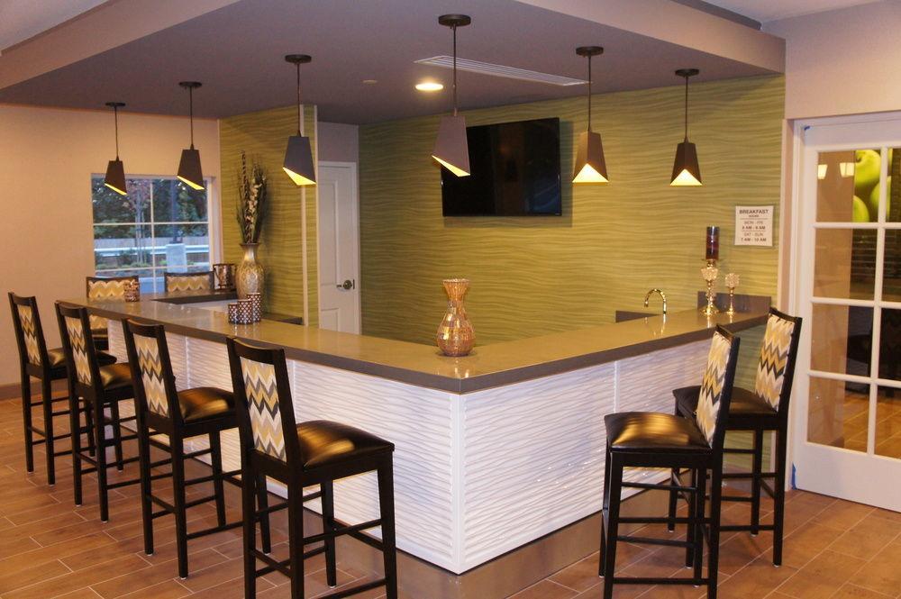 La Quinta By Wyndham Tumwater - Olympia Hotel Exterior photo
